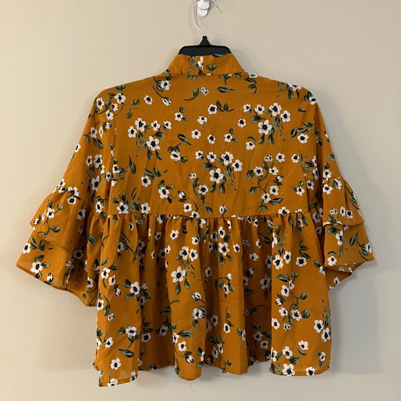 Yellow floral blouse - Picture 3 of 3